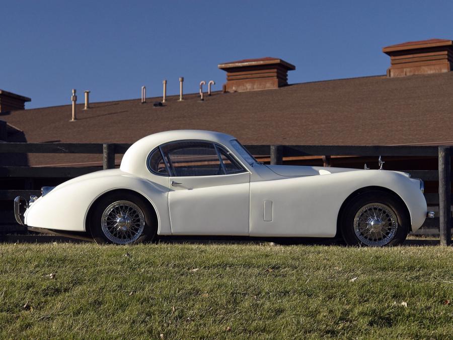  Jaguar XK120 Fixed Head Coupe 1951 года  (фото 12 из 16)